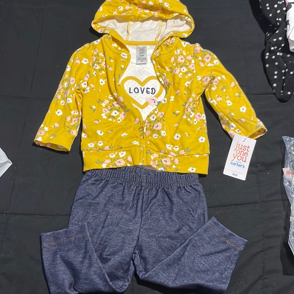 NWT size 6M